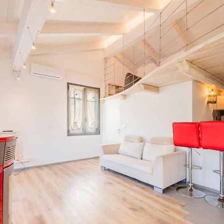 Appartamento Spotorno Con Ampio Terrazzo Attrezzato Anche Con Angolo Cottura المظهر الخارجي الصورة