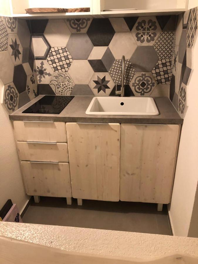Appartamento Spotorno Con Ampio Terrazzo Attrezzato Anche Con Angolo Cottura المظهر الخارجي الصورة